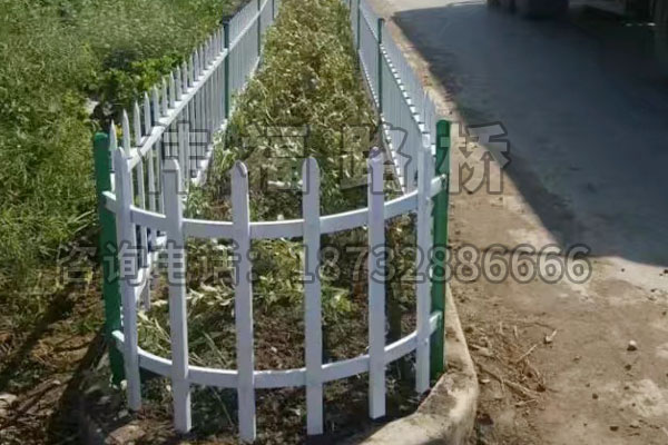 安徽淮南新农(nóng)村改造护栏(lán) 安徽淮南新农村(cūn)改造护栏(lán)